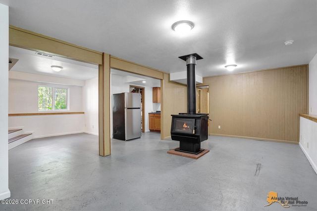16190 W Huskie Drive, Big Lake, AK 99623