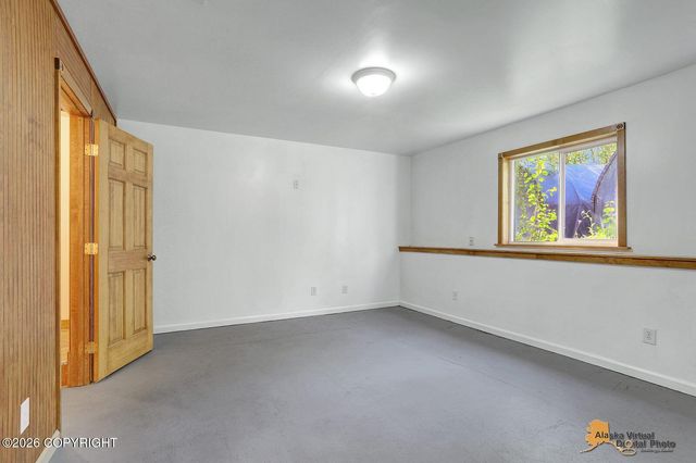 16190 W Huskie Drive, Big Lake, AK 99623