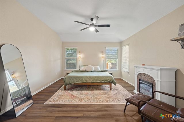 210 W Iowa Drive, Harker Heights, TX 76548