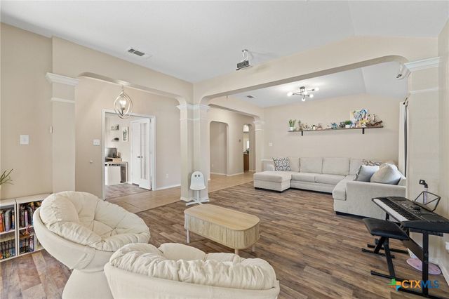 210 W Iowa Drive, Harker Heights, TX 76548