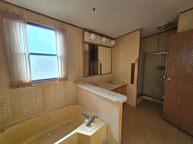 15565 W Wallen Road, Red Bluff, CA 96080