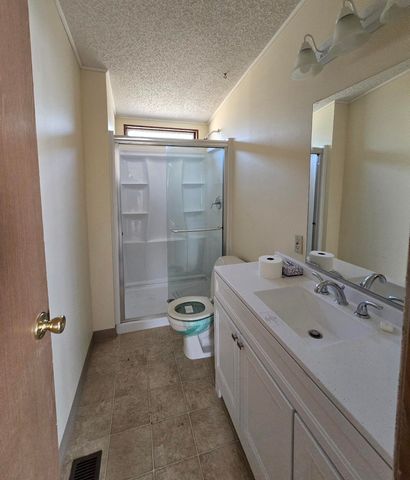 15565 W Wallen Road, Red Bluff, CA 96080