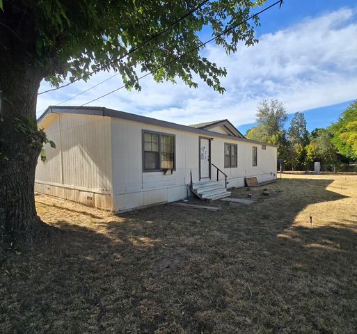 15565 W Wallen Road, Red Bluff, CA 96080