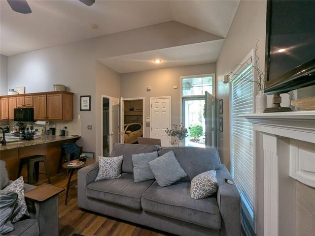 7317 SILVERHEEL Street, Shawnee, KS 66227