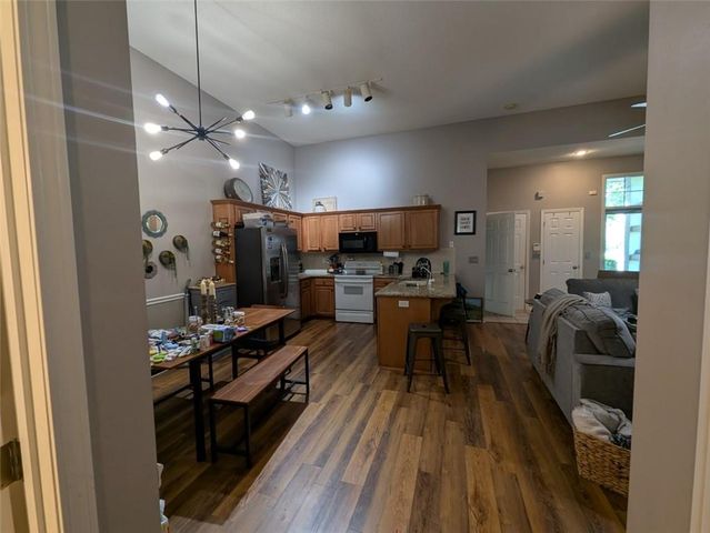 7317 SILVERHEEL Street, Shawnee, KS 66227
