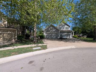 7317 SILVERHEEL Street, Shawnee, KS 66227
