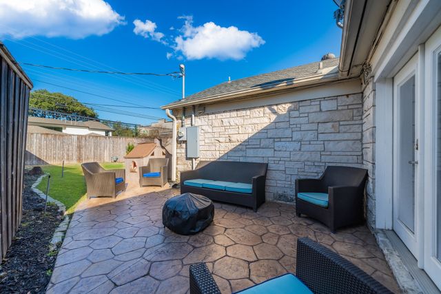 6455 Sondra Drive, Dallas, TX 75214