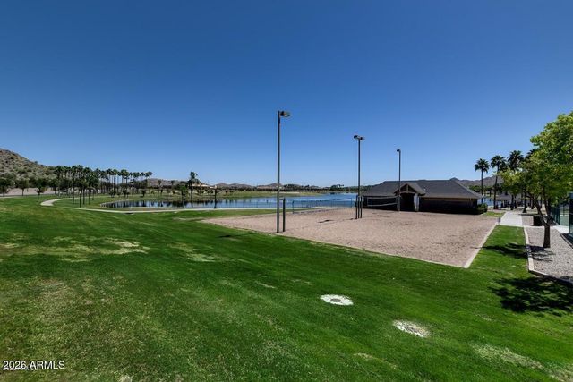 18581 W HUBBARD Drive 16, Goodyear, AZ 85338