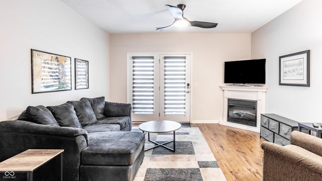 17207 Gunther Boulevard 103C, Westfield, IN 46074