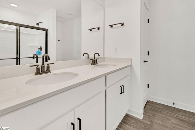 1230 Westgate Village Drive, Spartanburg, SC 29301