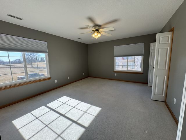 3030 Holiday Court 7, Bettendorf, IA 52722