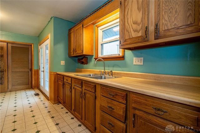 2473 State Route 54, Urbana, OH 43078