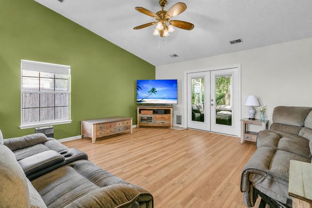 110 Creek Bend Drive, Summerville, SC 29485