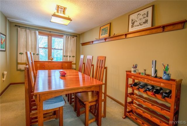 75 Lindhurst Drive, Lockport City, NY 14094