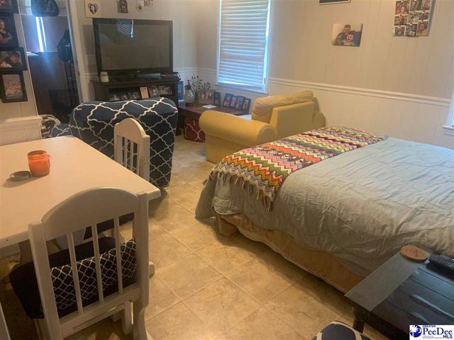 2225 E Home Ave, Hartsville, SC 29550