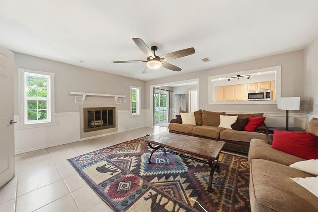 112 E GARDENIA STREET, Howey In The Hills, FL 34737