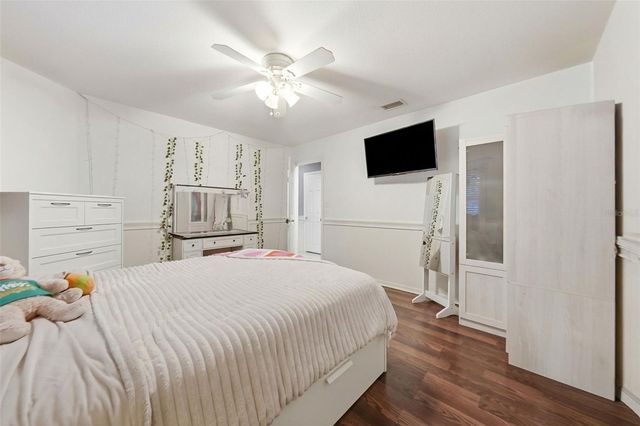 112 E GARDENIA STREET, Howey In The Hills, FL 34737