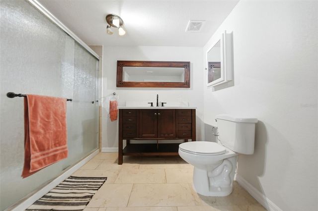 112 E GARDENIA STREET, Howey In The Hills, FL 34737