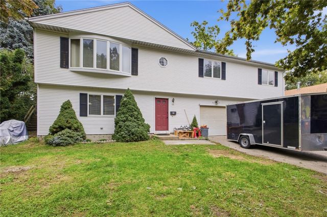 68 Virginia Lane, Providence, RI 02908