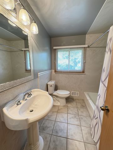 262 Demar Avenue, Shoreview, MN 55126
