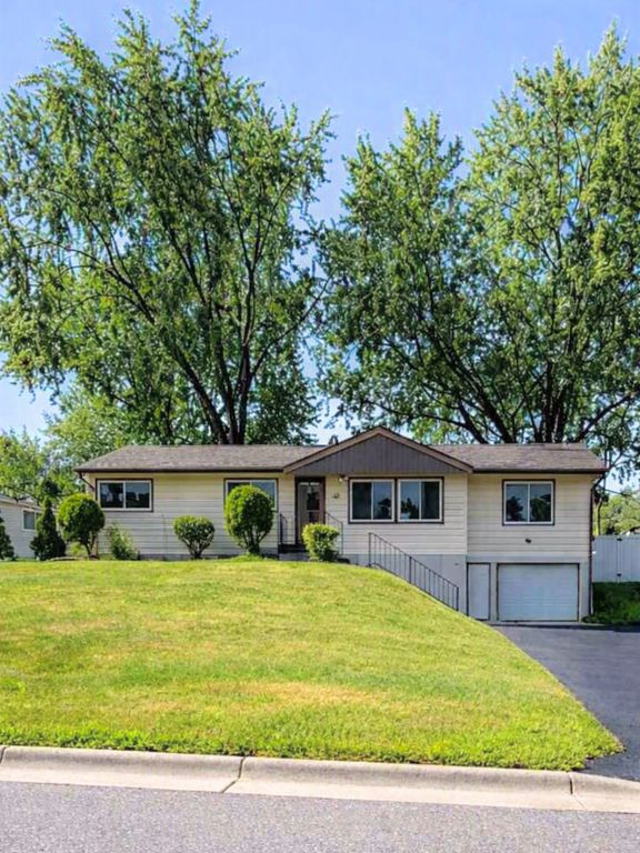 262 Demar Avenue, Shoreview, MN 55126 — exterior