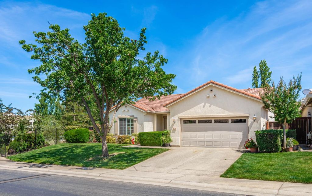3504 Pleasant Creek Drive, Rocklin, CA 95765
