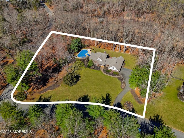 11 Hidden Pine Drive, Colts Neck, NJ 07722