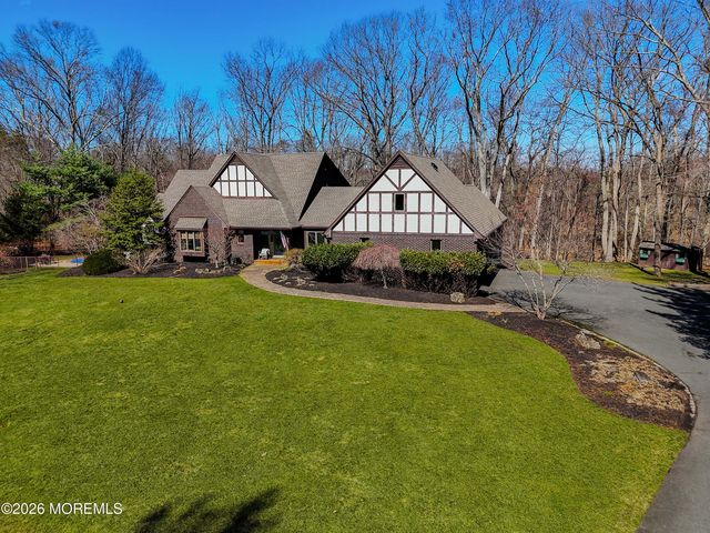 11 Hidden Pine Drive, Colts Neck, NJ 07722