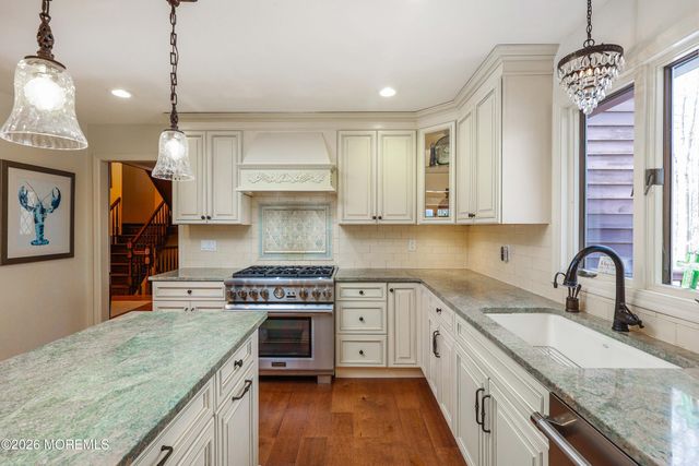 11 Hidden Pine Drive, Colts Neck, NJ 07722