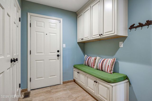 11 Hidden Pine Drive, Colts Neck, NJ 07722