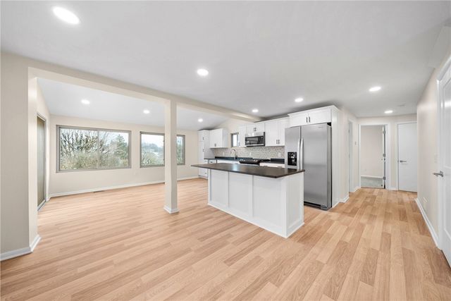 26 Seneca Road, Bethel Park, PA 15241