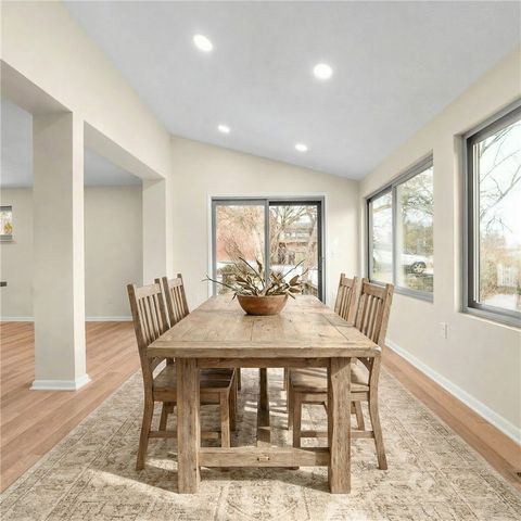 26 Seneca Road, Bethel Park, PA 15241