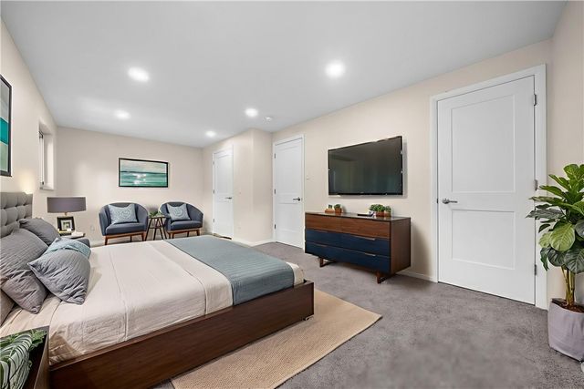 26 Seneca Road, Bethel Park, PA 15241