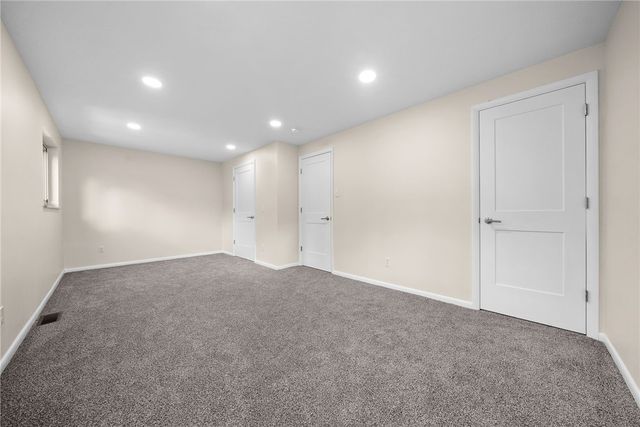 26 Seneca Road, Bethel Park, PA 15241