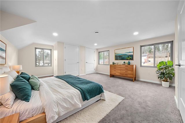 26 Seneca Road, Bethel Park, PA 15241