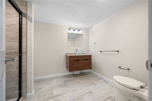 26 Seneca Road, Bethel Park, PA 15241