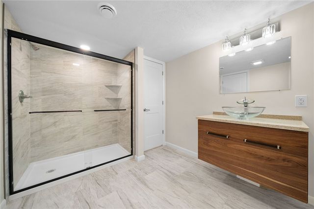 26 Seneca Road, Bethel Park, PA 15241