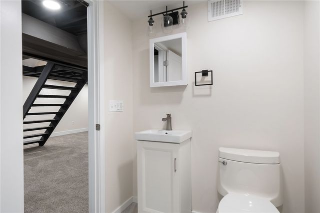 26 Seneca Road, Bethel Park, PA 15241