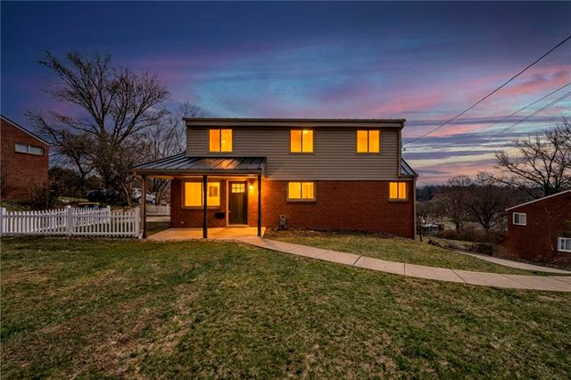 26 Seneca Road, Bethel Park, PA 15241