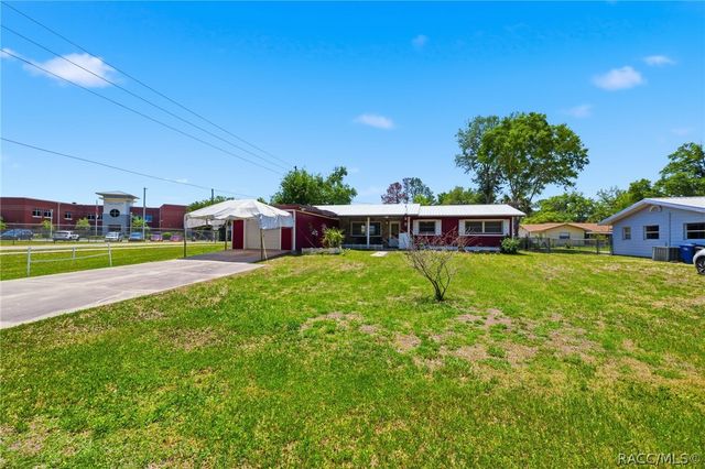 764 NE 13th Street, Crystal River, FL 34428