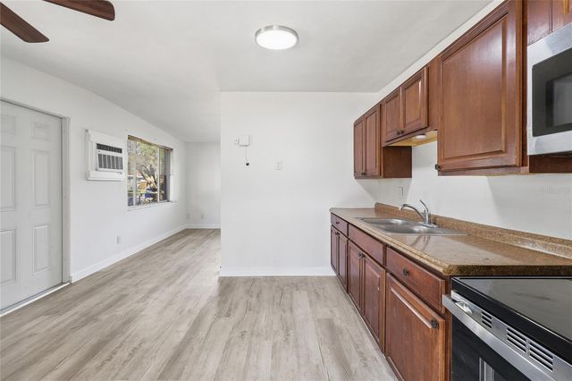 319 LETA STREET, Auburndale, FL 33823