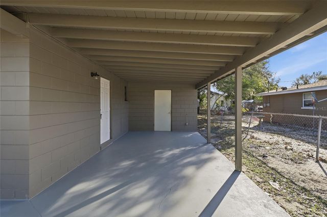 319 LETA STREET, Auburndale, FL 33823