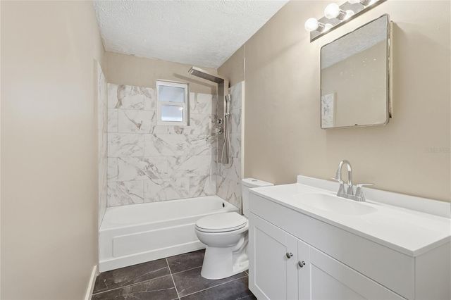 319 LETA STREET, Auburndale, FL 33823