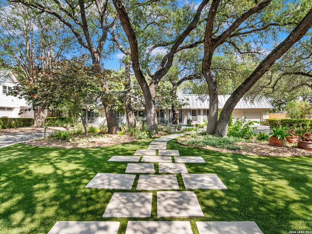 10106 N Manton Lane, San Antonio, TX 78213