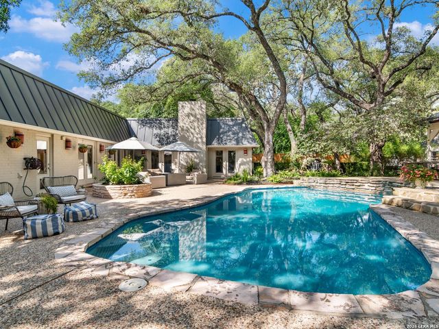 10106 N Manton Lane, San Antonio, TX 78213