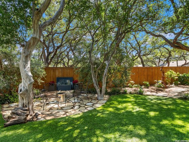 10106 N Manton Lane, San Antonio, TX 78213