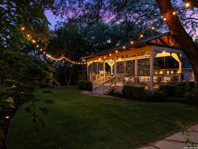10106 N Manton Lane, San Antonio, TX 78213