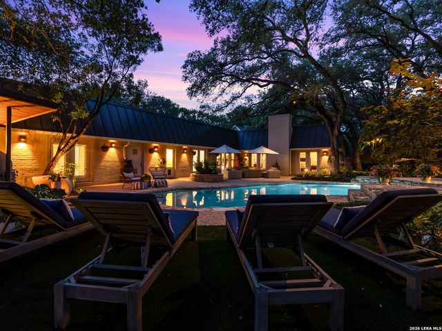 10106 N Manton Lane, San Antonio, TX 78213