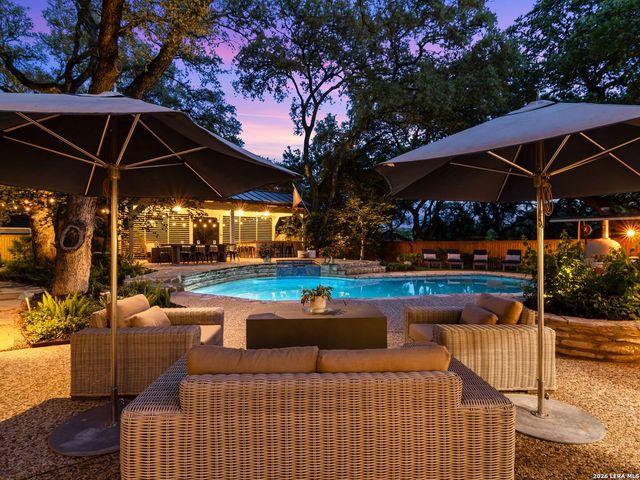 10106 N Manton Lane, San Antonio, TX 78213