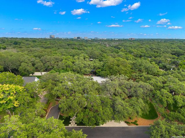 10106 N Manton Lane, San Antonio, TX 78213